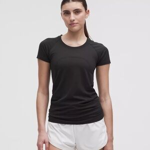 Lululemon Swiftly Tech Short-Sleeve  - 8